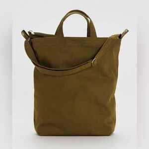 Baggu Zip Duck Tote Bag in Tamarind (Olive Khaki Green)